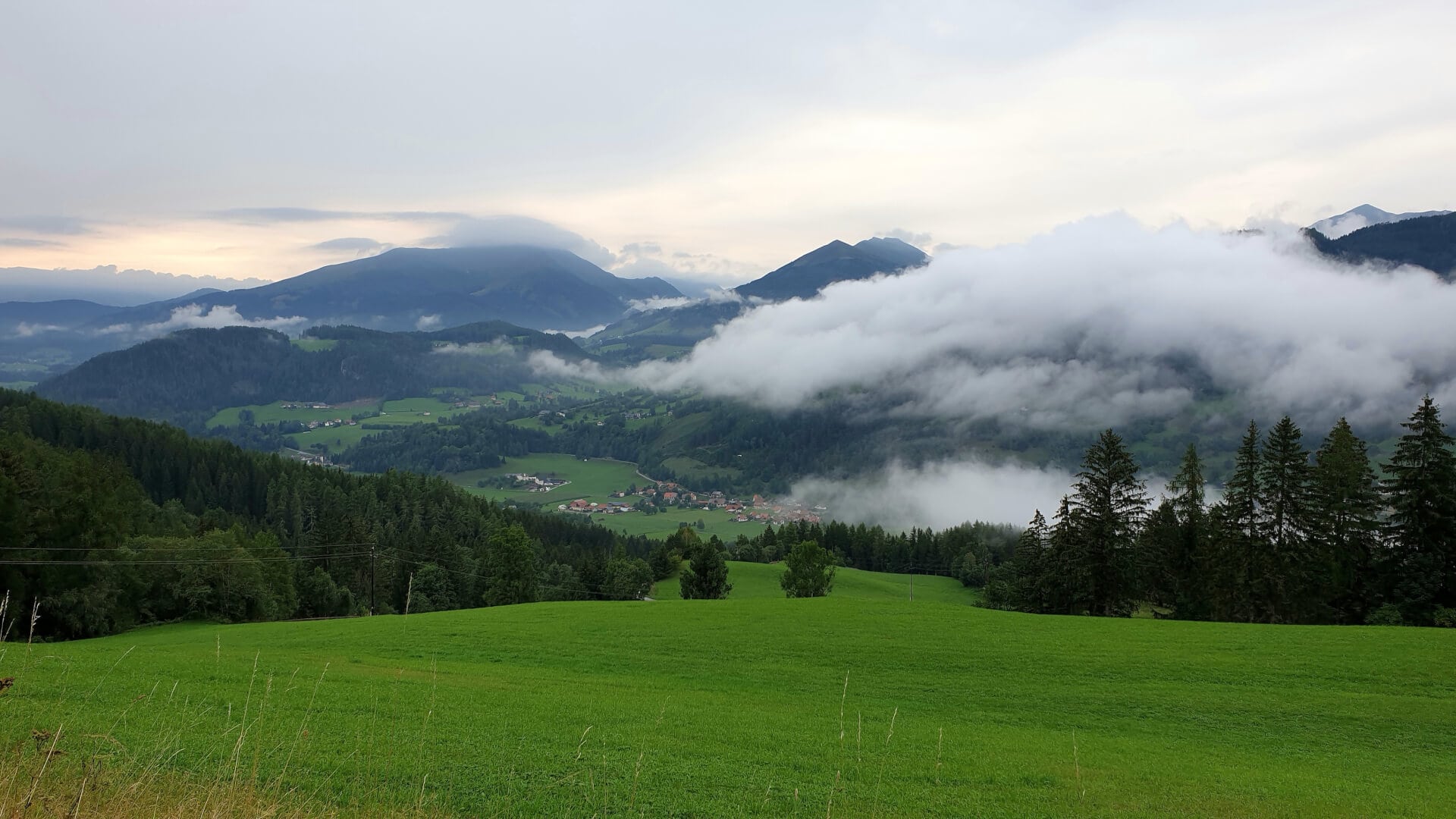Sechs Länder Motorradtour