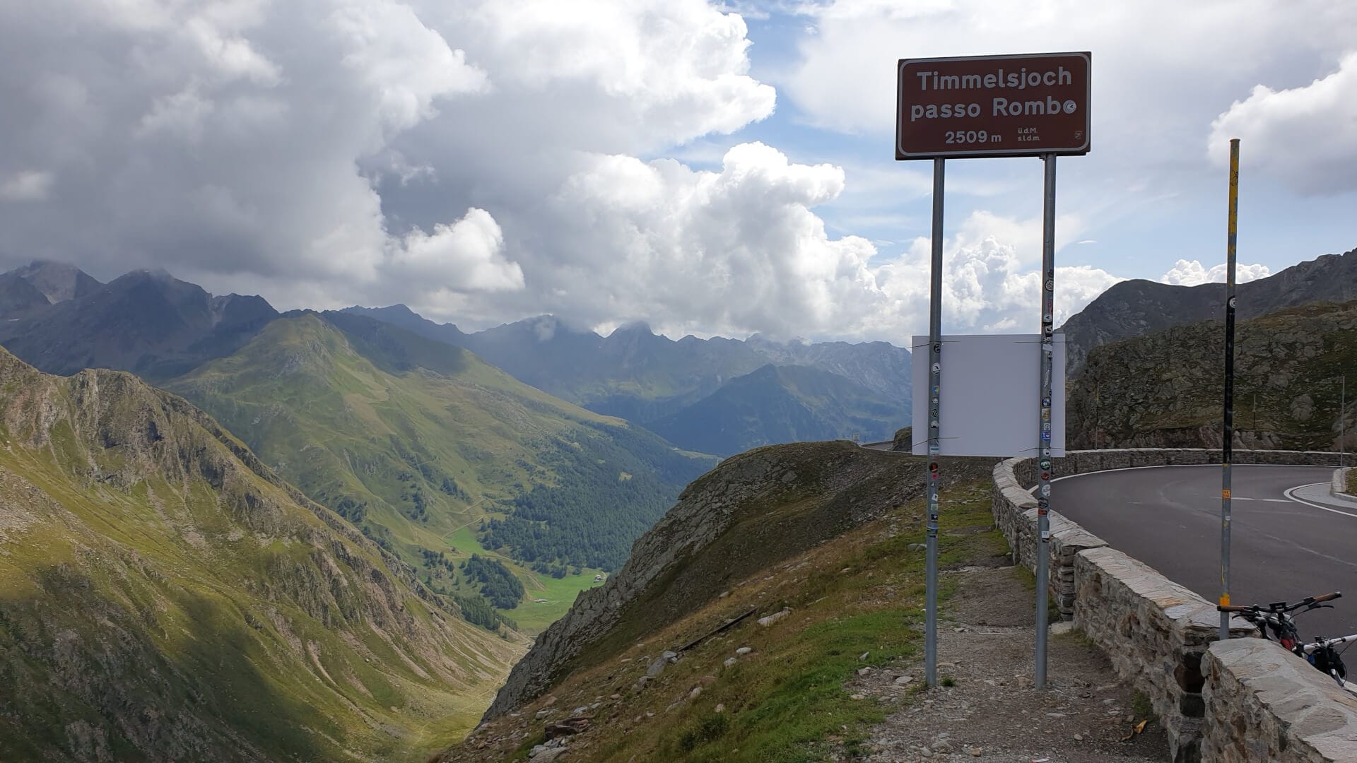 Sechs Länder Motorradtour