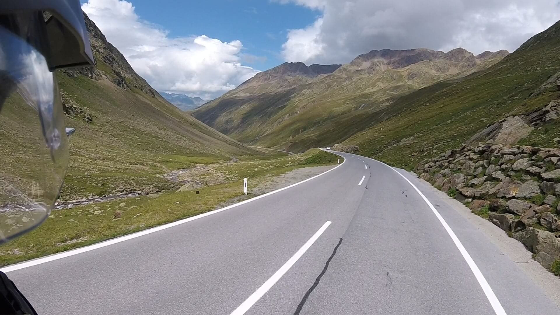 Sechs Länder Motorradtour