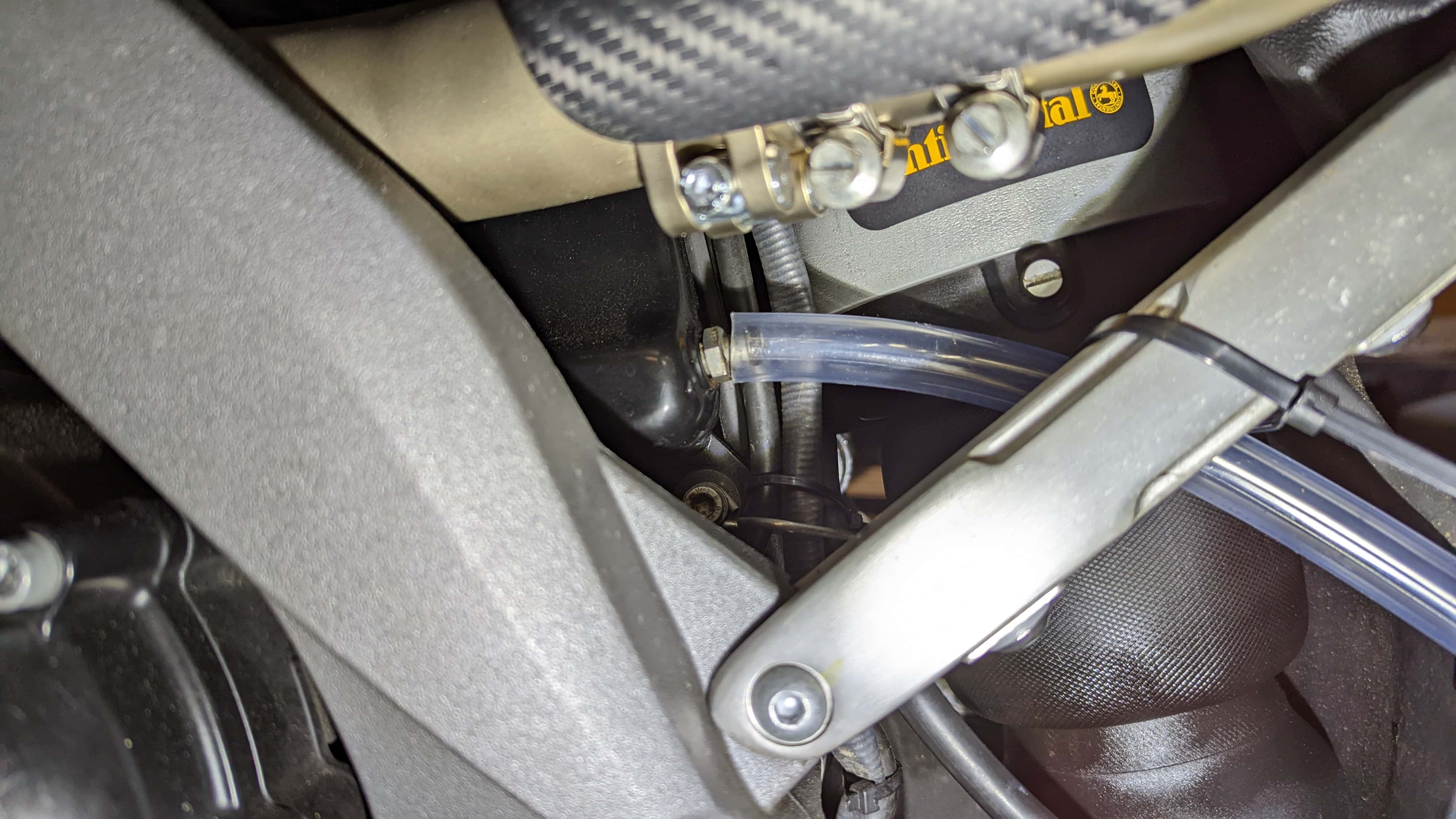 Wartungsarbeiten BMW G 650 XChallenge