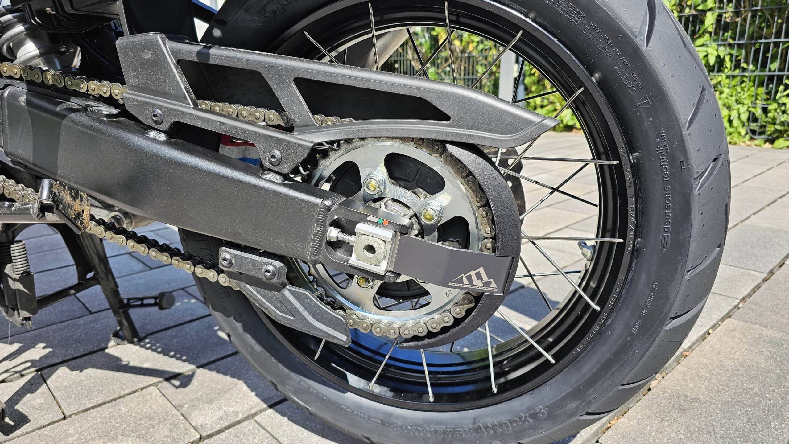 Africa Twin Snoto Kettenschutz CleandisC